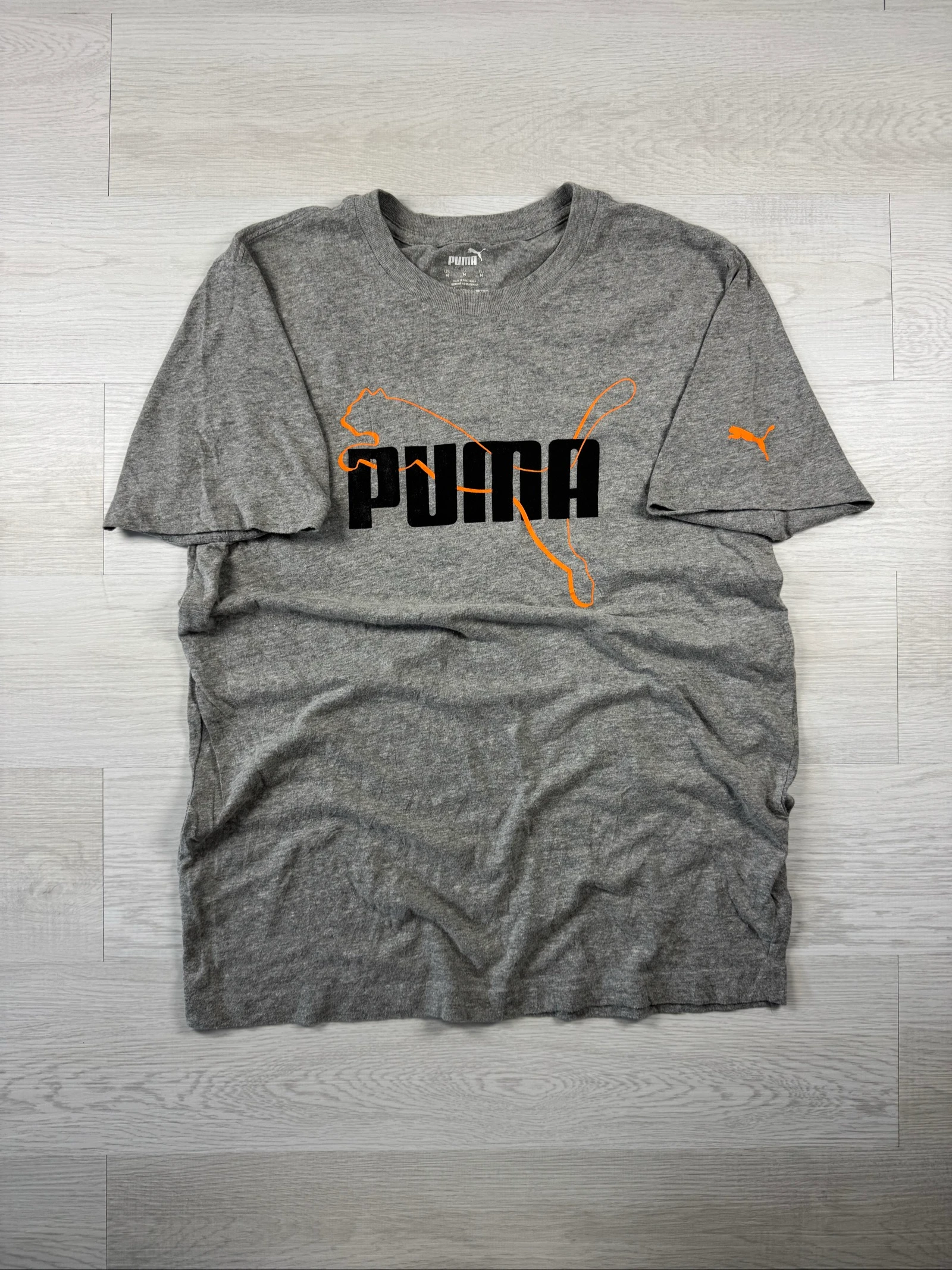 PUMA Big Logo Graphic T-Shirt Grey Orange Black – Size M